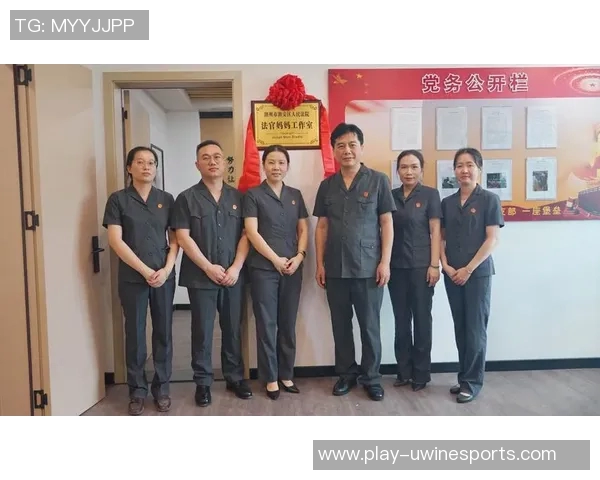 张秀英回顾英雄联盟成长之路与职业生涯的精彩瞬间实时新闻